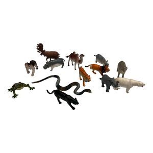 Vintage Unbranded Wild Safari Wildlife Lot of 13 Figures